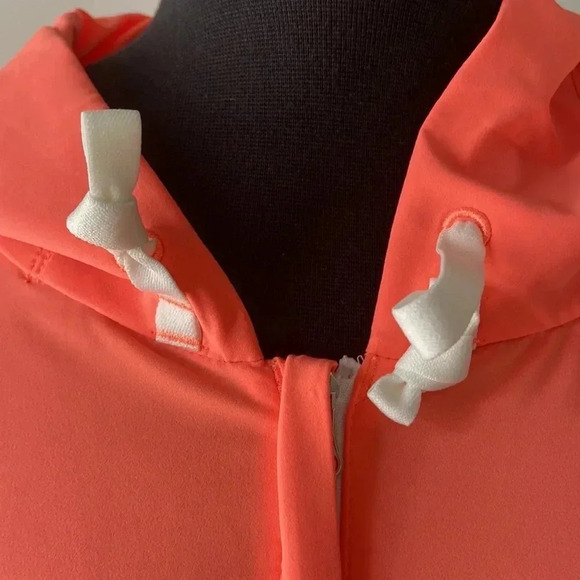 Lululemon | Sun ☀️ Showers Jacket - Picture 7 of 16